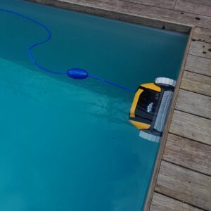 Ervaar de expertise van HVD AQUA in zwembad aanleg en zwembadbouw - vanaf het ontwerp tot de uiteindelijke realisatie van uw droomzwembad. Met op maat gemaakte ontwerpen, vakmanschap en aandacht voor detail bieden wij hoogwaardige zwembadoplossingen. Onze diensten zijn beschikbaar in Tilburg, Breda, Oisterwijk, Waalwijk, Goirle, Berkel-Enschot, Gilze en Rijen, Hilvarenbeek, Dongen, Kaatsheuvel, Moergestel, Udenhout en omliggende gebieden. Neem vandaag nog contact met ons op om uw zwembadproject te starten.