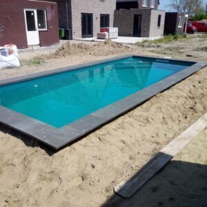 Ontdek professionele zwembad aanleg en zwembadbouw door HVD AQUA - wij leveren maatwerk ontwerpen, vakmanschap en precisie voor uw droomzwembad. Onze diensten zijn beschikbaar in Tilburg, Breda, Oisterwijk, Waalwijk, Goirle, Berkel-Enschot, Gilze en Rijen, Hilvarenbeek, Dongen, Kaatsheuvel, Moergestel, Udenhout en omliggende gebieden. Neem vandaag nog contact met ons op om uw zwembadproject te realiseren.