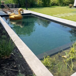 Professionele zwembad aanleg en zwembadbouw door HVD AQUA - maatwerk ontwerpen, vakmanschap en precisie voor jouw droomzwembad in Tilburg, Breda, Oisterwijk, Waalwijk, Goirle, Berkel-Enschot, Gilze en Rijen, Hilvarenbeek, Dongen, Kaatsheuvel, Moergestel, Udenhout en andere omliggende gebieden.